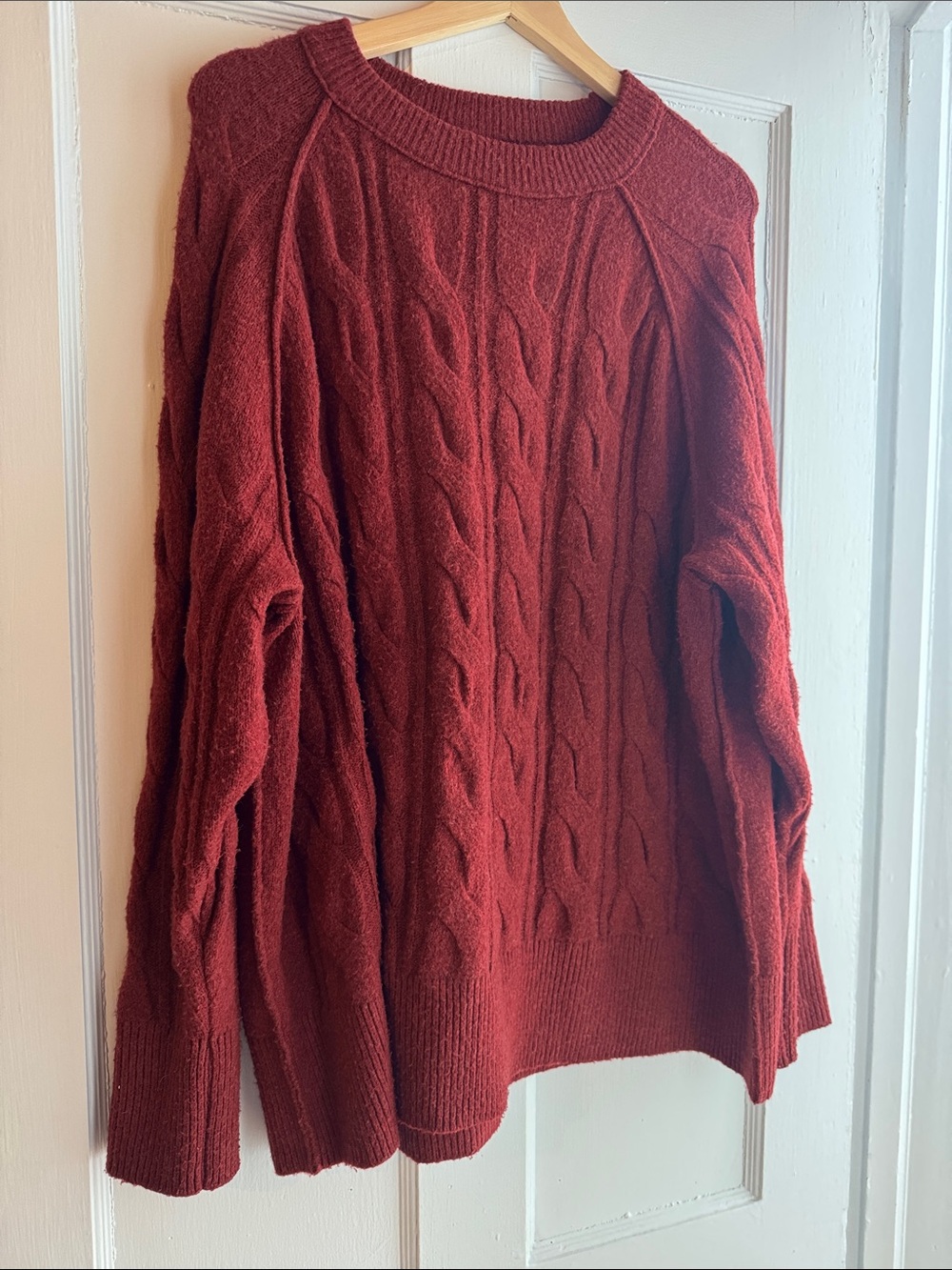 aerie Cable-Knit Crew Sweater in Burgundy
